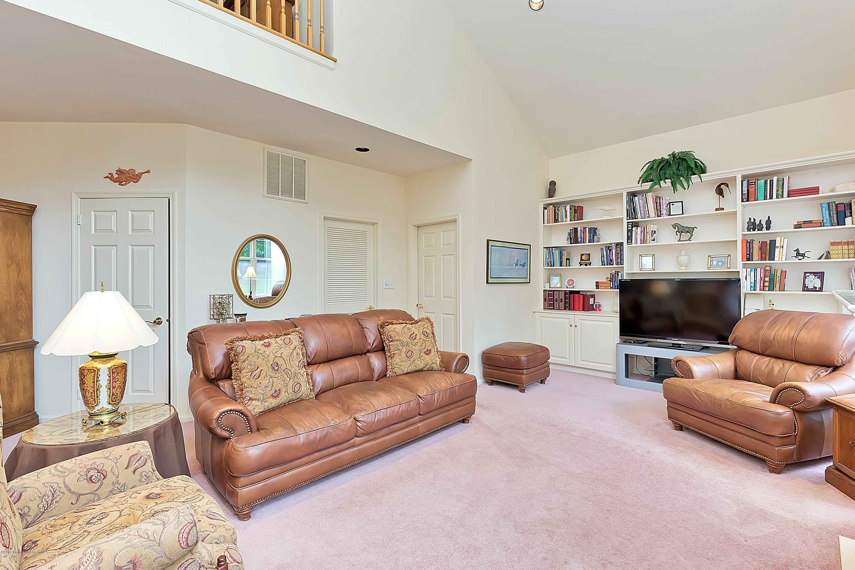 2 Ireton Key Colts Neck, NJ 07722 - Photo 18 of 43 019-176152-IMG_3680_3471819