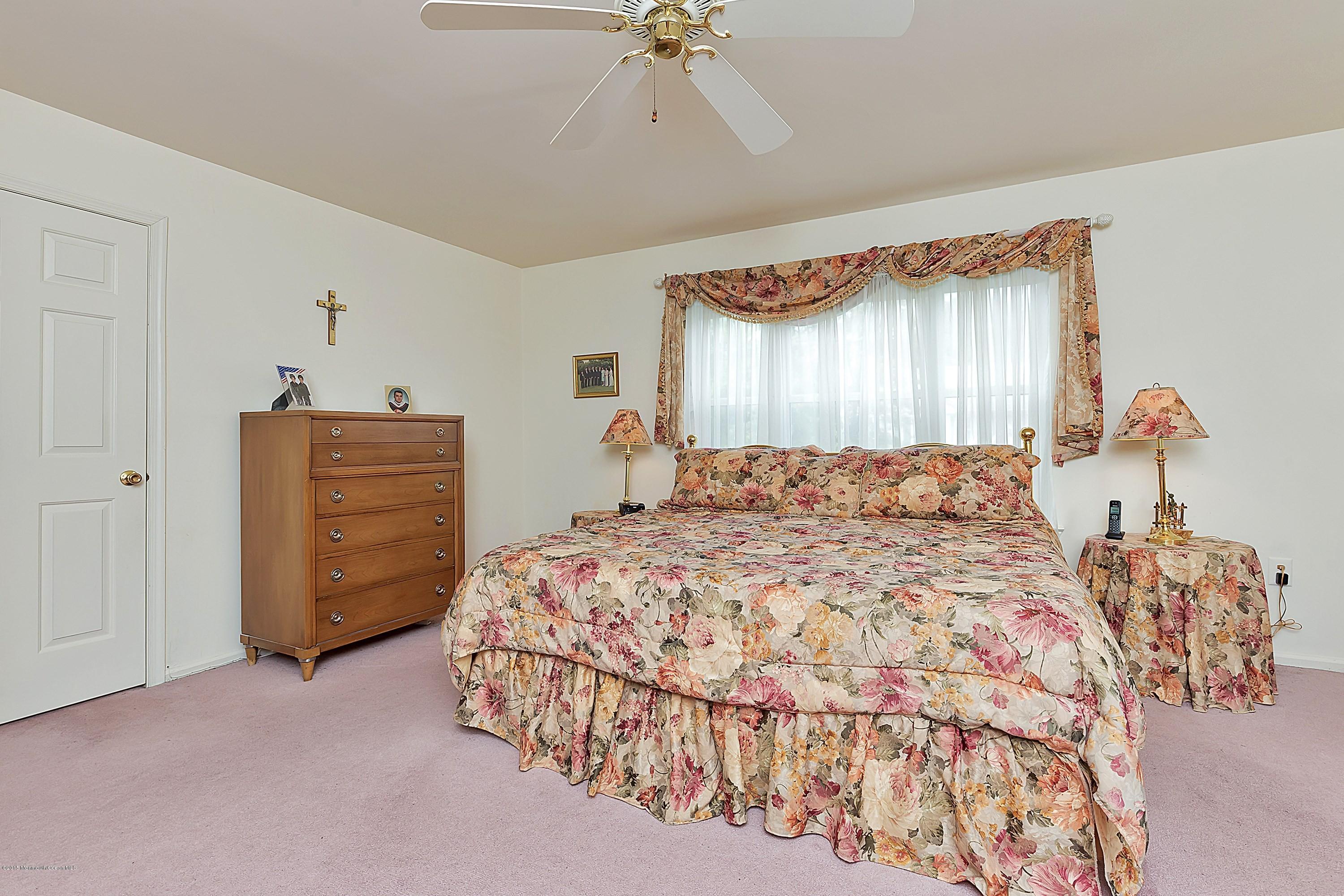 2 Ireton Key Colts Neck, NJ 07722 - Photo 29 of 43 031-176152-IMG_3700_3471881
