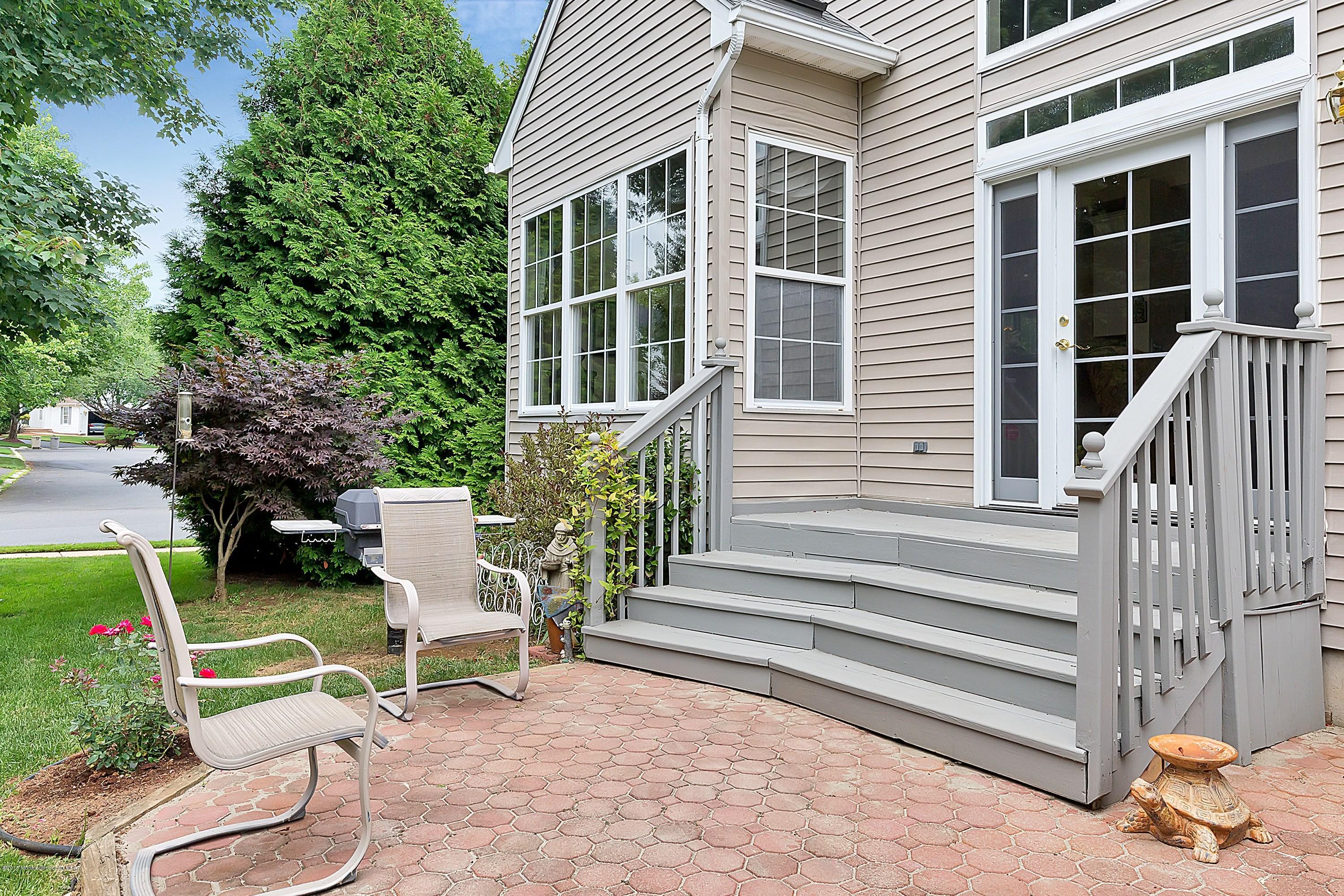 2 Ireton Key Colts Neck, NJ 07722 - Photo 38 of 43 041-176152-IMG_3724_3471823