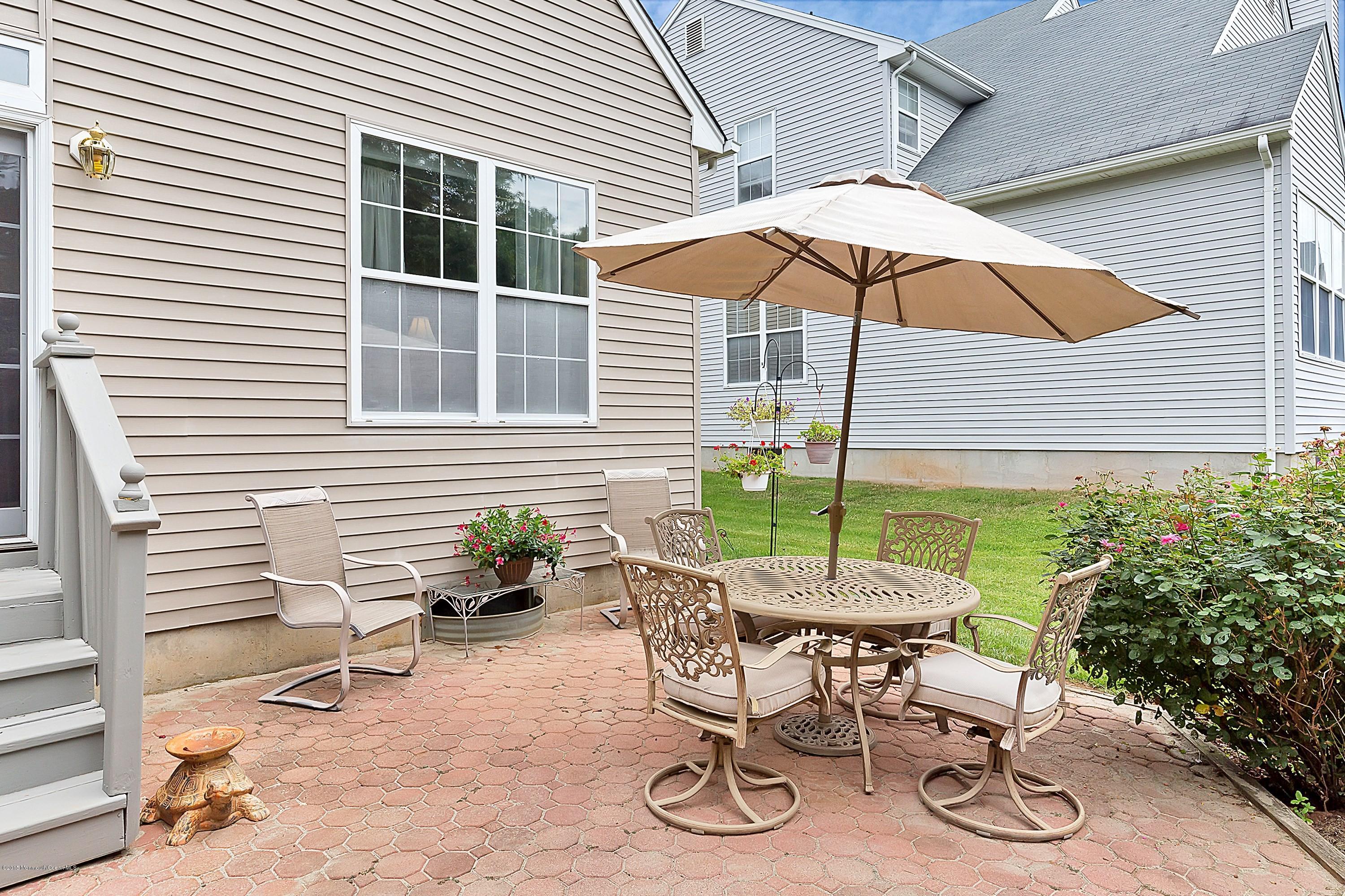 2 Ireton Key Colts Neck, NJ 07722 - Photo 39 of 43 042-176152-IMG_3725_3471827