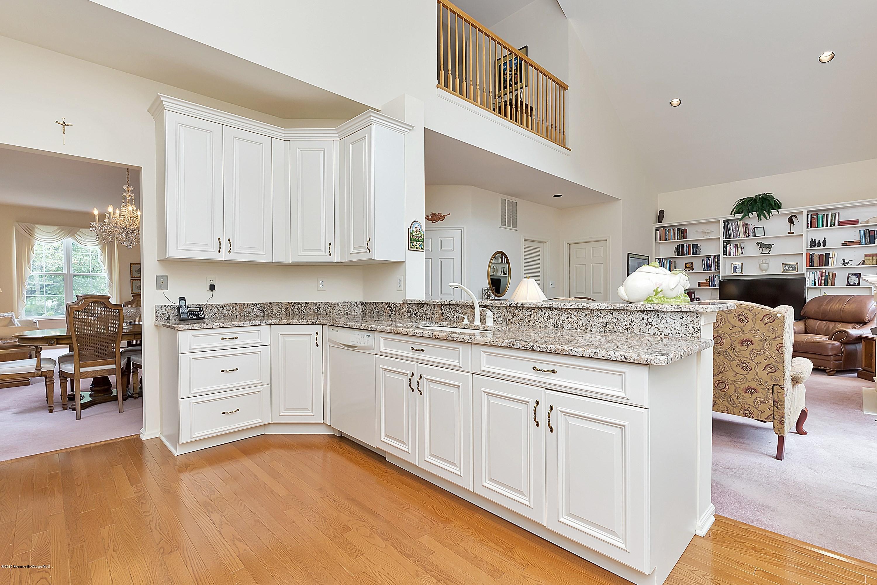 2 Ireton Key Colts Neck, NJ 07722 - Photo 10 of 43 011-176152-IMG_3687_3471841