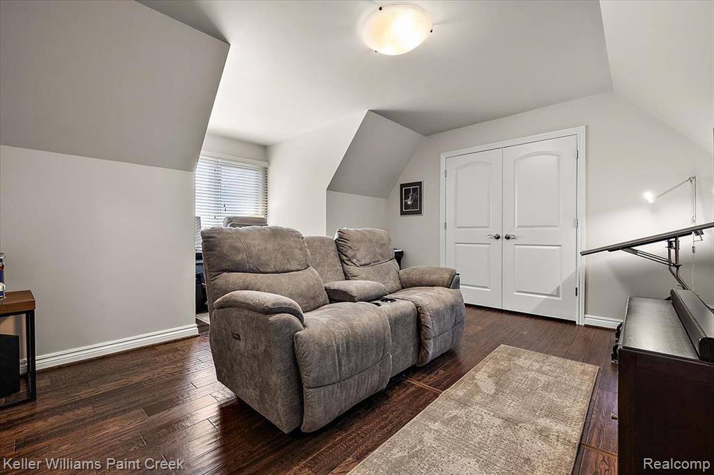 5343 Carlisle Court Rochester, MI 48306 - Photo 33 of 53