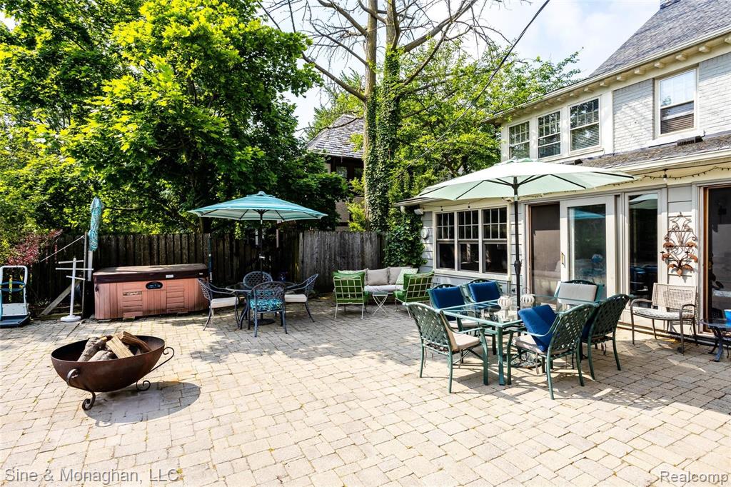 1114 Berkshire Road Grosse Pointe Park, MI 48230 - Photo 42 of 49