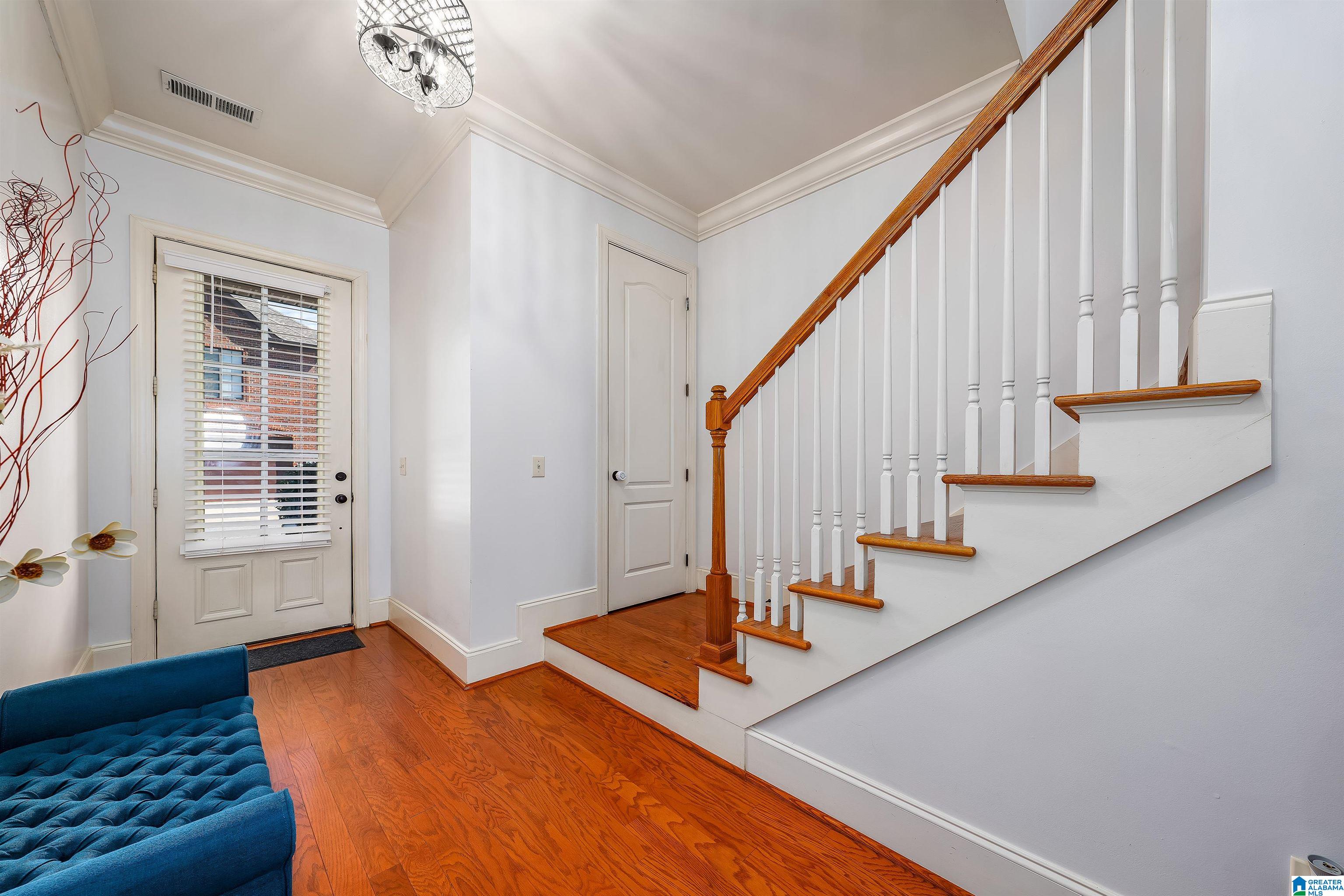 679 Flag Circle Hoover, AL 35226 - Photo 6 of 39