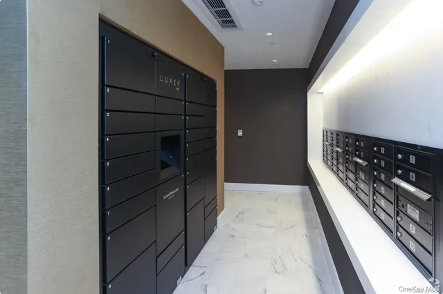 $3,450 | 241-15 Northern Boulevard, Unit 5B | Douglaston