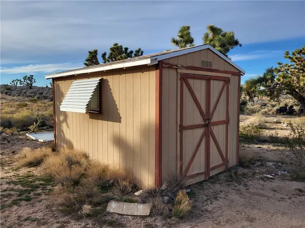 $379,000 | 27151 Apple Drive, Meadview, AZ 86444