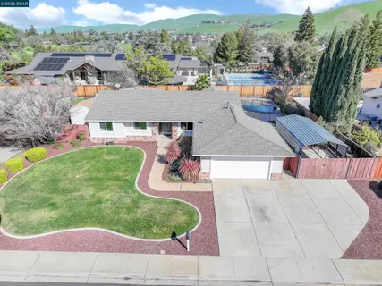 $1,250,000 | 200 Fleming Drive, Clayton, CA 94517