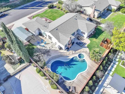 $1,250,000 | 200 Fleming Drive, Clayton, CA 94517