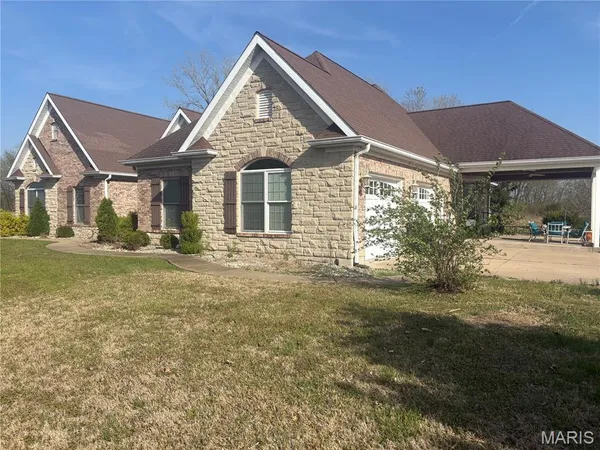 $4,500 | 326 Hwy C, St. Peters, MO 63376