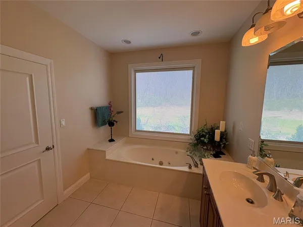 $4,500 | 326 Hwy C, St. Peters, MO 63376