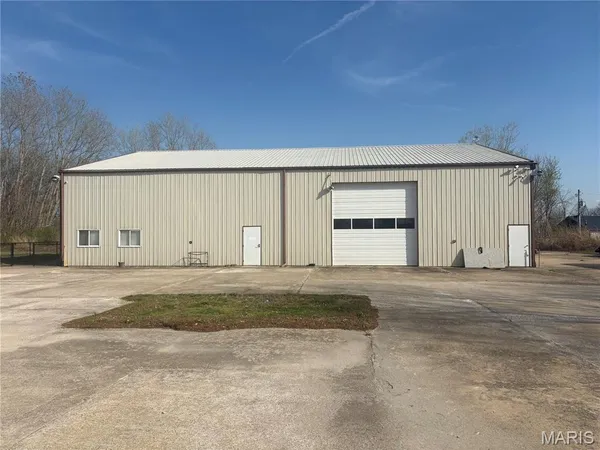 $4,500 | 326 Hwy C, St. Peters, MO 63376