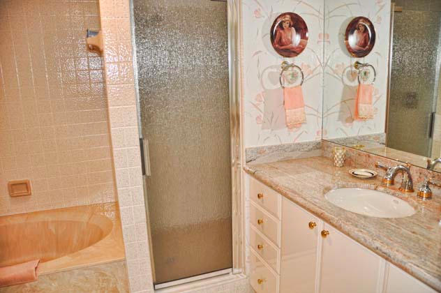 3201 South Ocean Boulevard, Unit 504 Boca Raton, FL 33487 - Photo 21 of 24 DSC_4028