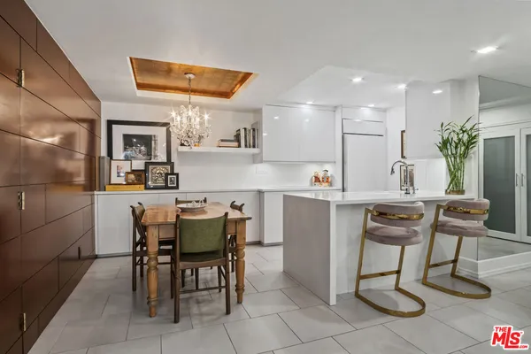 $685,000 | 1230 Horn Avenue, Unit 304, West Hollywood, CA 90069