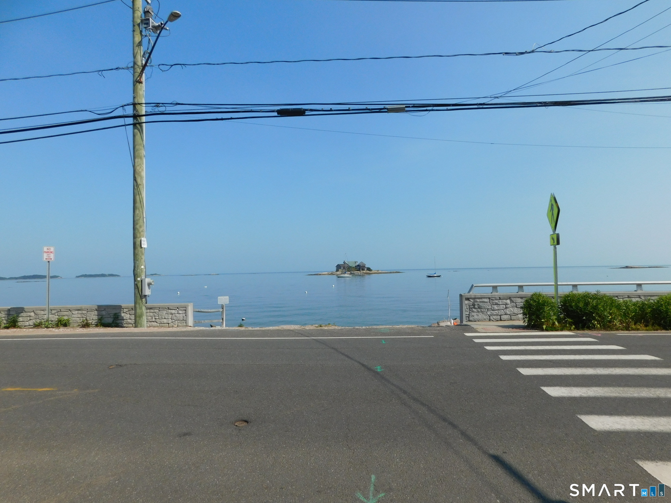 18 Waverly Road Branford, CT 06405 - Photo 40 of 40 Deeded Beach Access steps from your front door !