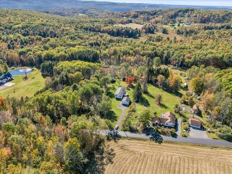 187 Horan Road Vestal, NY 13850 - Photo 35 of 40 Gallery Image 35