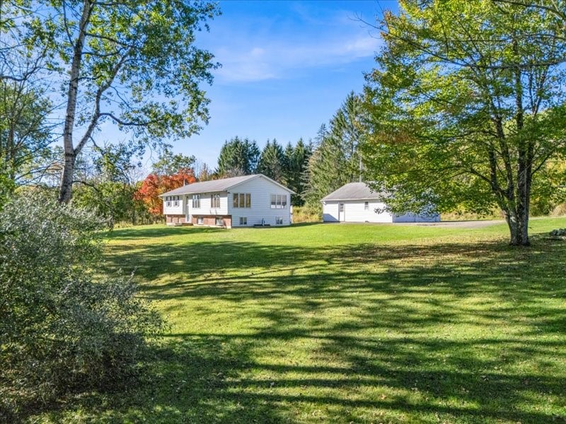 187 Horan Road Vestal, NY 13850 - Photo 36 of 40 Gallery Image 36