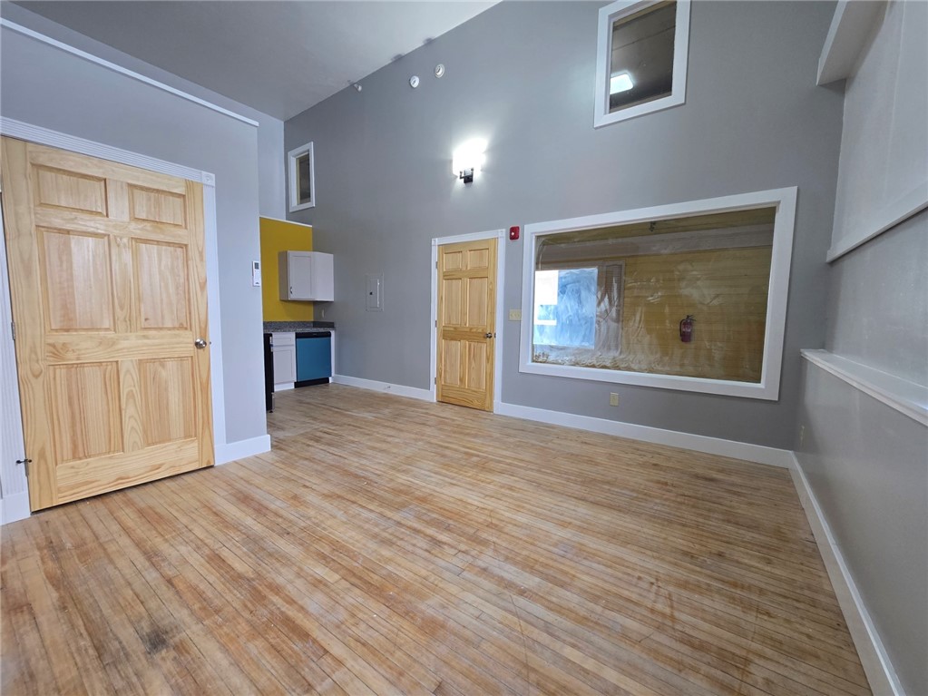 27 East Main Street, Unit 317 Waterloo, NY 13165 - Photo 4 of 6