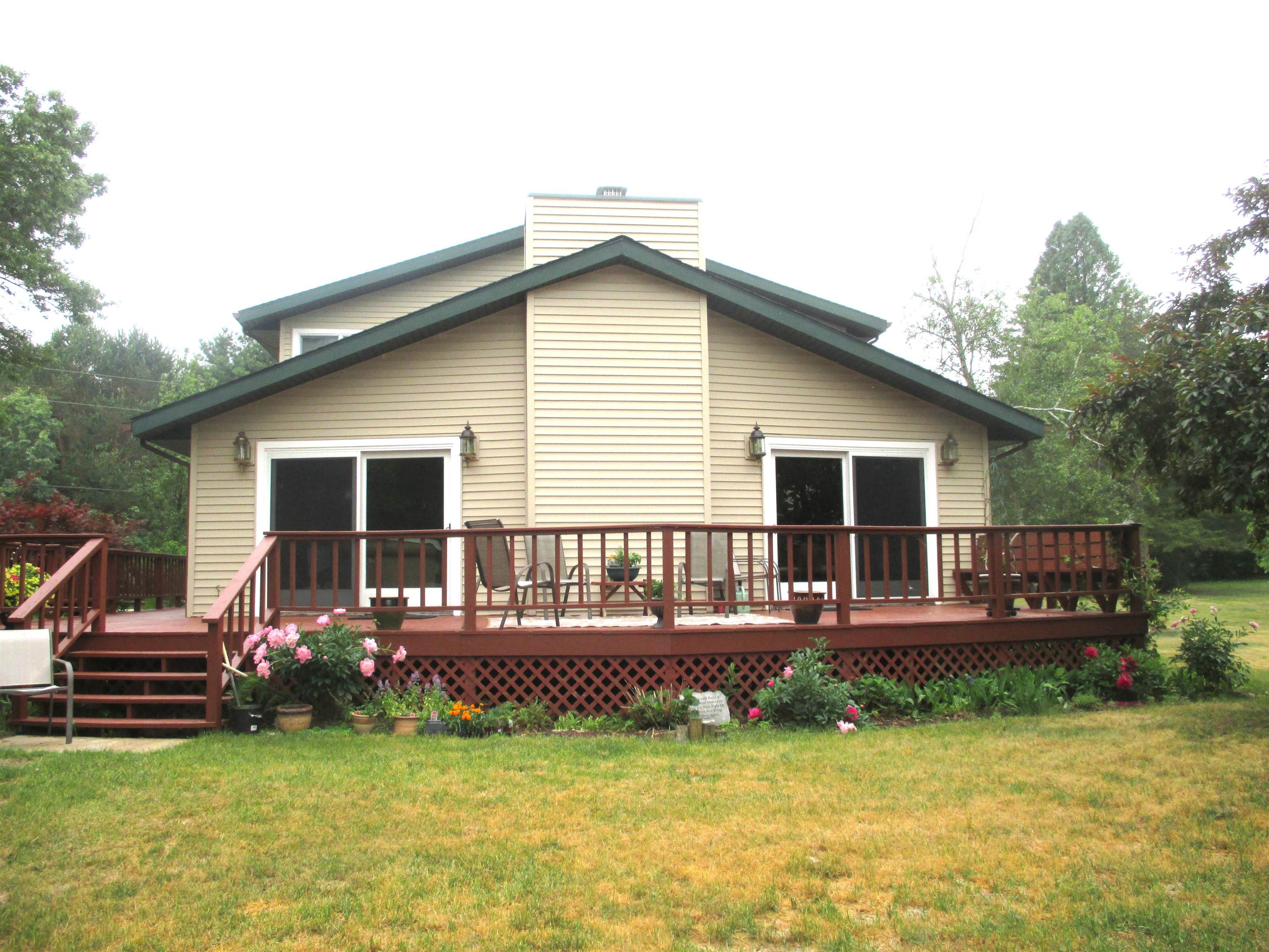 272 Carriage Road Montello, WI 53949 - Photo 1 of 23
