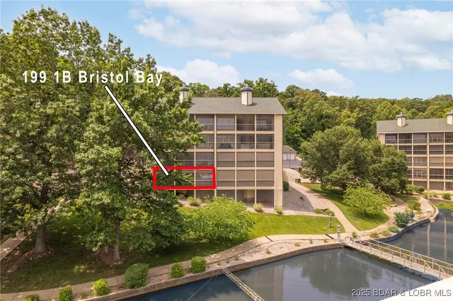 $315,000 | 199 Bristol Bay Drive, Unit 1B, Lake Ozark, MO 65049
