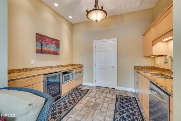 $1,750,000 | 5005 Preston Park Drive, Kingsport, TN 37664
