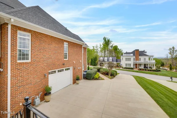 $1,750,000 | 5005 Preston Park Drive, Kingsport, TN 37664