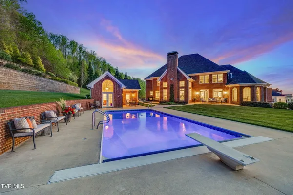 $1,750,000 | 5005 Preston Park Drive, Kingsport, TN 37664