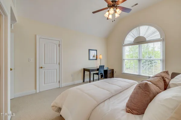 $1,750,000 | 5005 Preston Park Drive, Kingsport, TN 37664