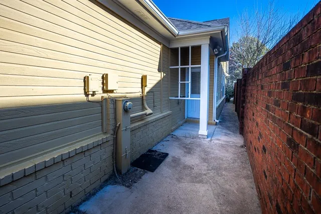 a view of entryway with wooden floor