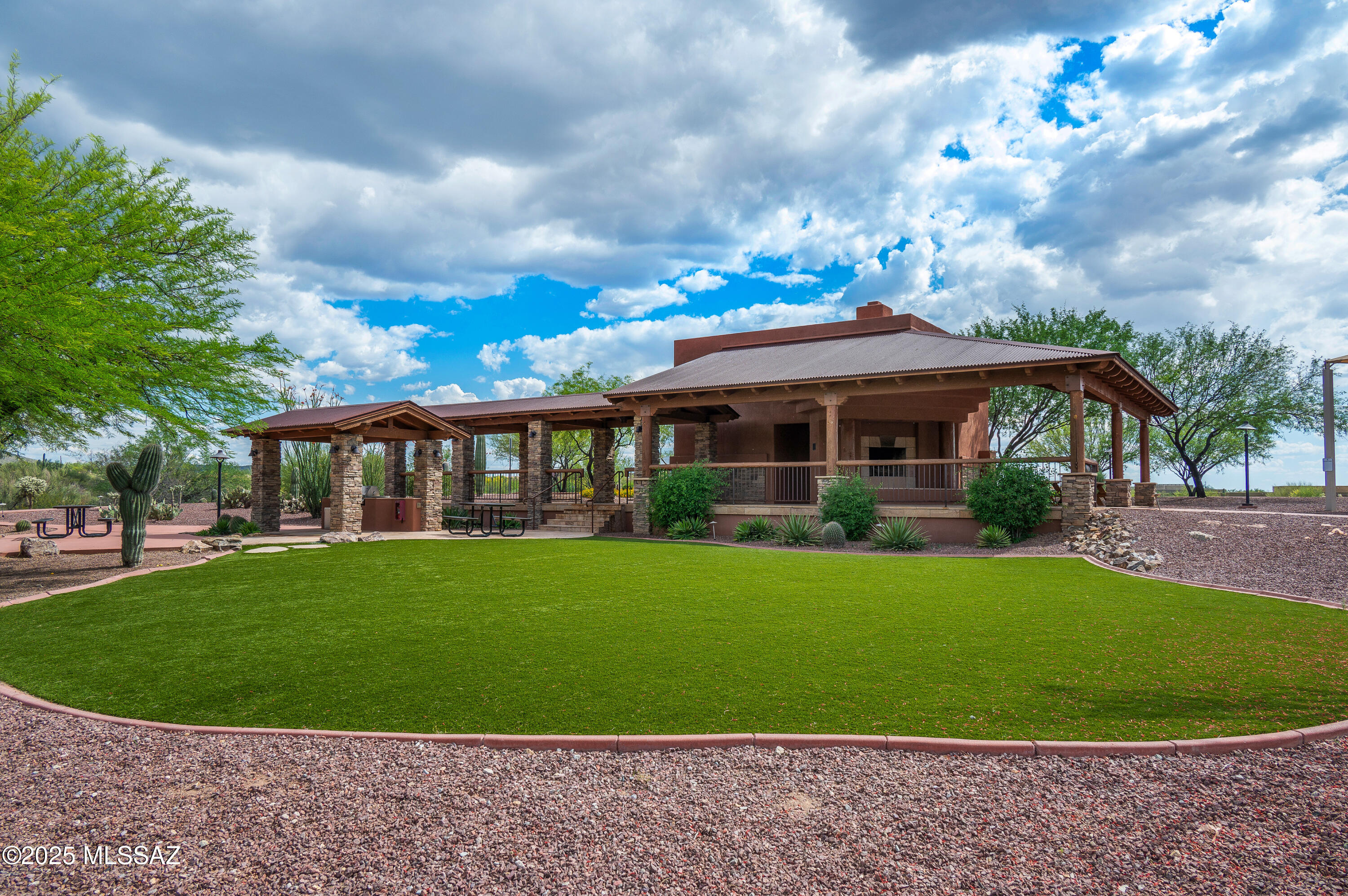 8449 South Triangle R Ranch Place, Unit L280 Vail, AZ 85641 - Photo 15 of 20 Gallery Image 15