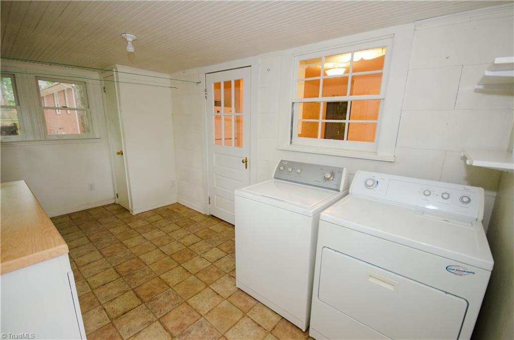 301 Cliff Road Asheboro, NC 27203 - Photo 23 of 29 Gallery Image 23