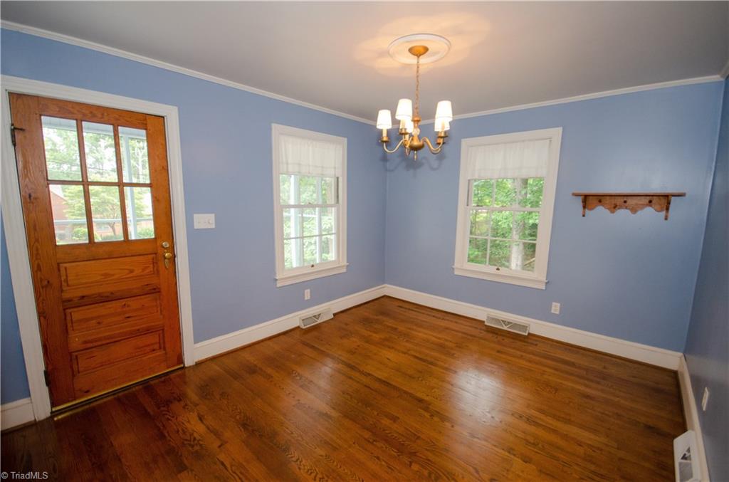 301 Cliff Road Asheboro, NC 27203 - Photo 9 of 29 Gallery Image 9