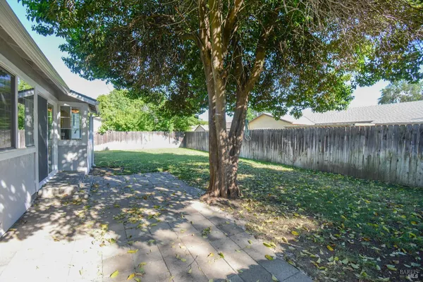 $537,500 | 935 West F Street, Dixon, CA 95620