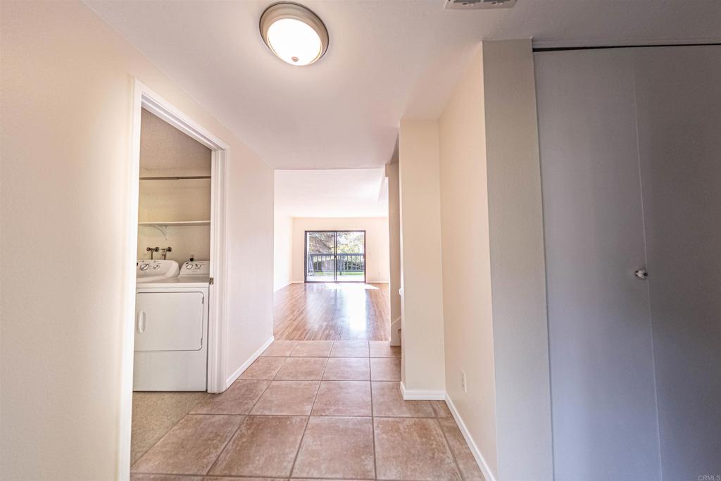 2374 Caringa Way Carlsbad, CA 92009 - Photo 26 of 41