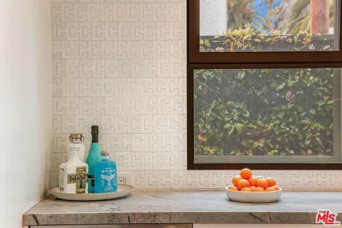 $1,160,000 | 1012 Euclid Street, Santa Monica, CA 90403