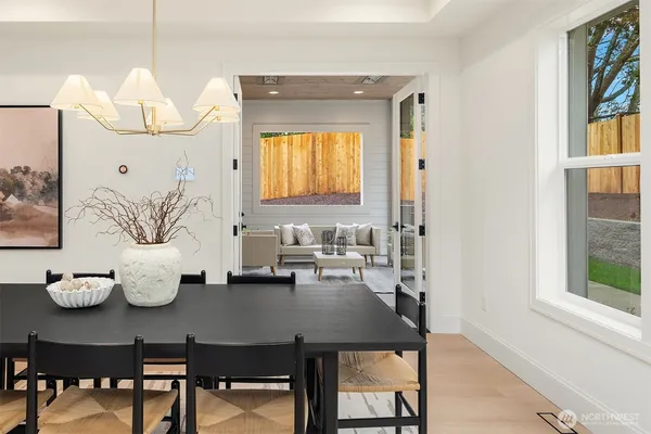$2,850,000 | 138 159th Place Southeast, Bellevue, WA 98008