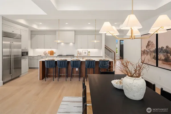 $2,850,000 | 138 159th Place Southeast, Bellevue, WA 98008