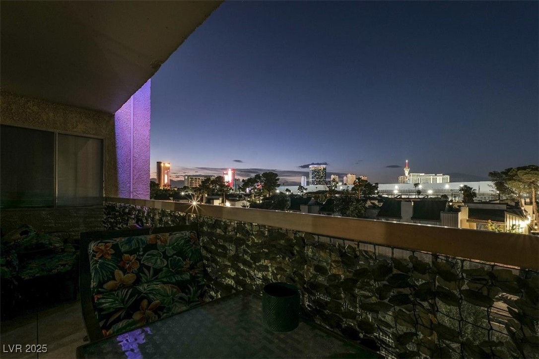 725 North Royal Crest Circle, Unit 233 Las Vegas, NV 89169 - Photo 16 of 41