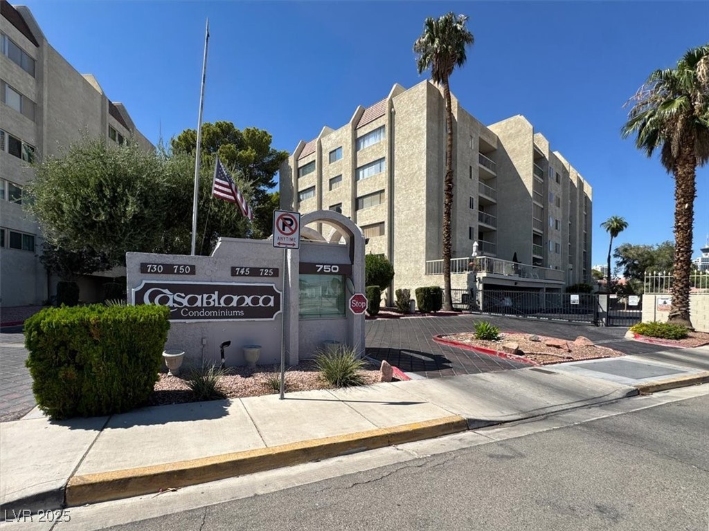 725 North Royal Crest Circle, Unit 233 Las Vegas, NV 89169 - Photo 28 of 41