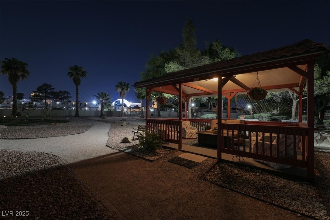 725 North Royal Crest Circle, Unit 233 Las Vegas, NV 89169 - Photo 30 of 41