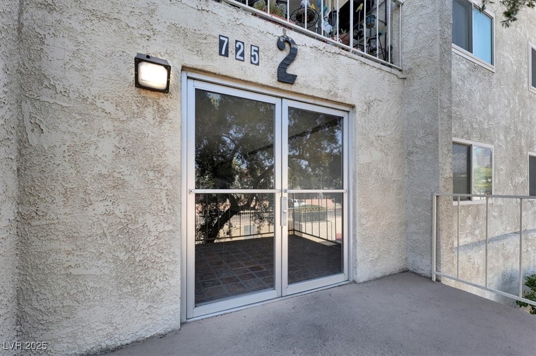 725 North Royal Crest Circle, Unit 233 Las Vegas, NV 89169 - Photo 4 of 41
