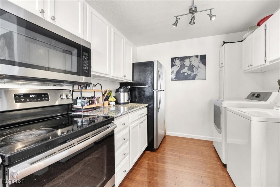 725 North Royal Crest Circle, Unit 233 Las Vegas, NV 89169 - Photo 10 of 41