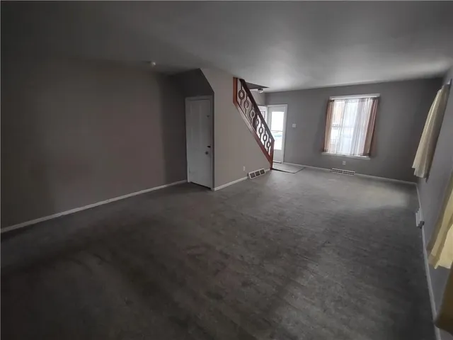 $800 | 728 Crescent Avenue, Ellwood City, PA 16117