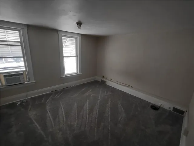 $800 | 728 Crescent Avenue, Ellwood City, PA 16117