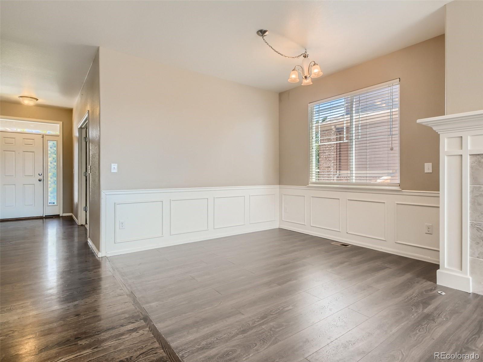 25566 East 4th Place Aurora, CO 80018 - Photo 7 of 28