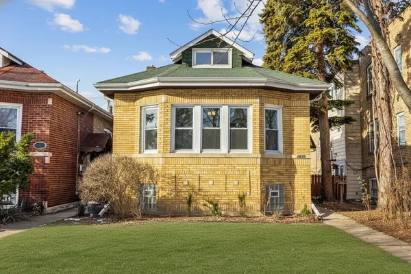 $469,900 | 2820 North Sayre Avenue, Chicago, IL 60634