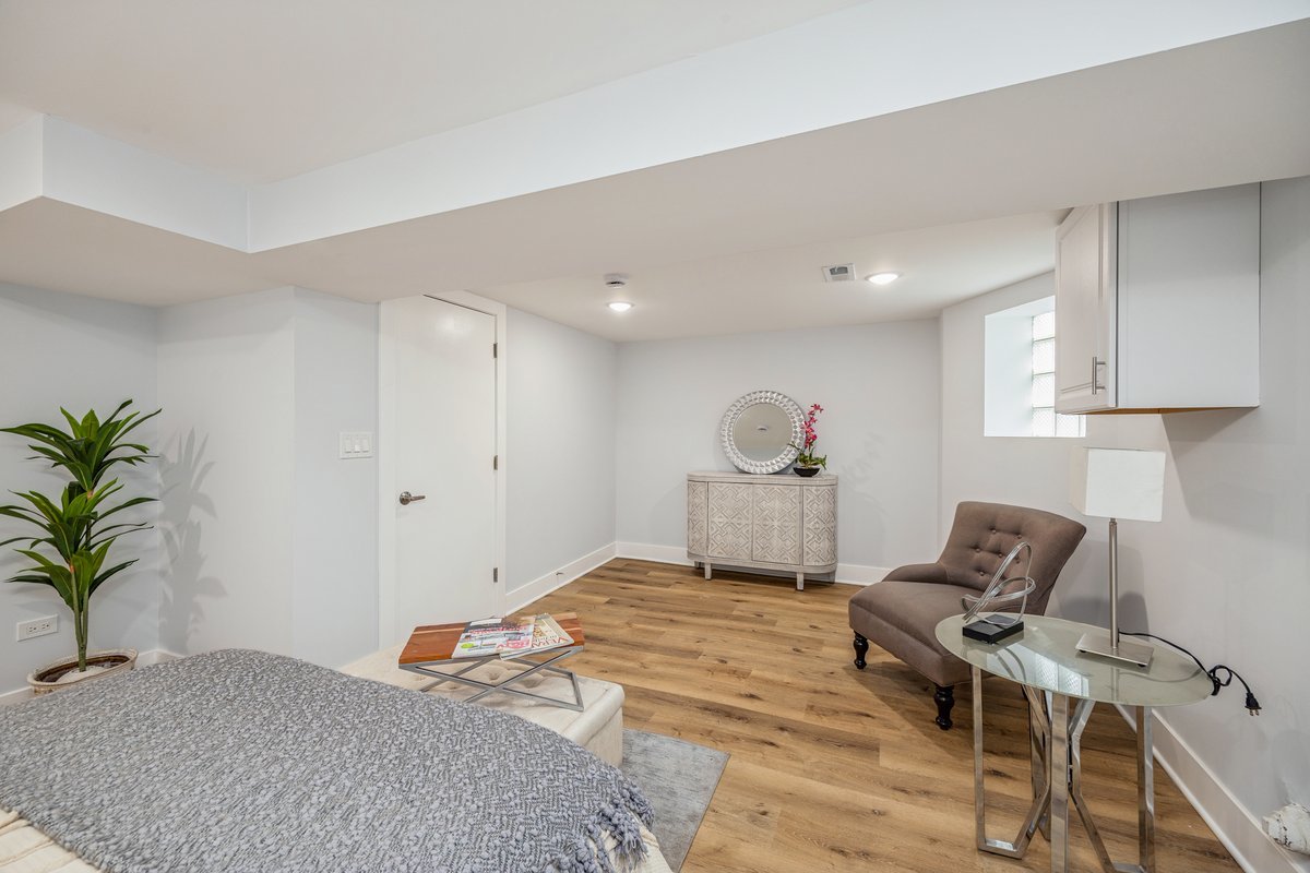 2820 North Sayre Avenue Chicago, IL 60707 - Photo 14 of 23