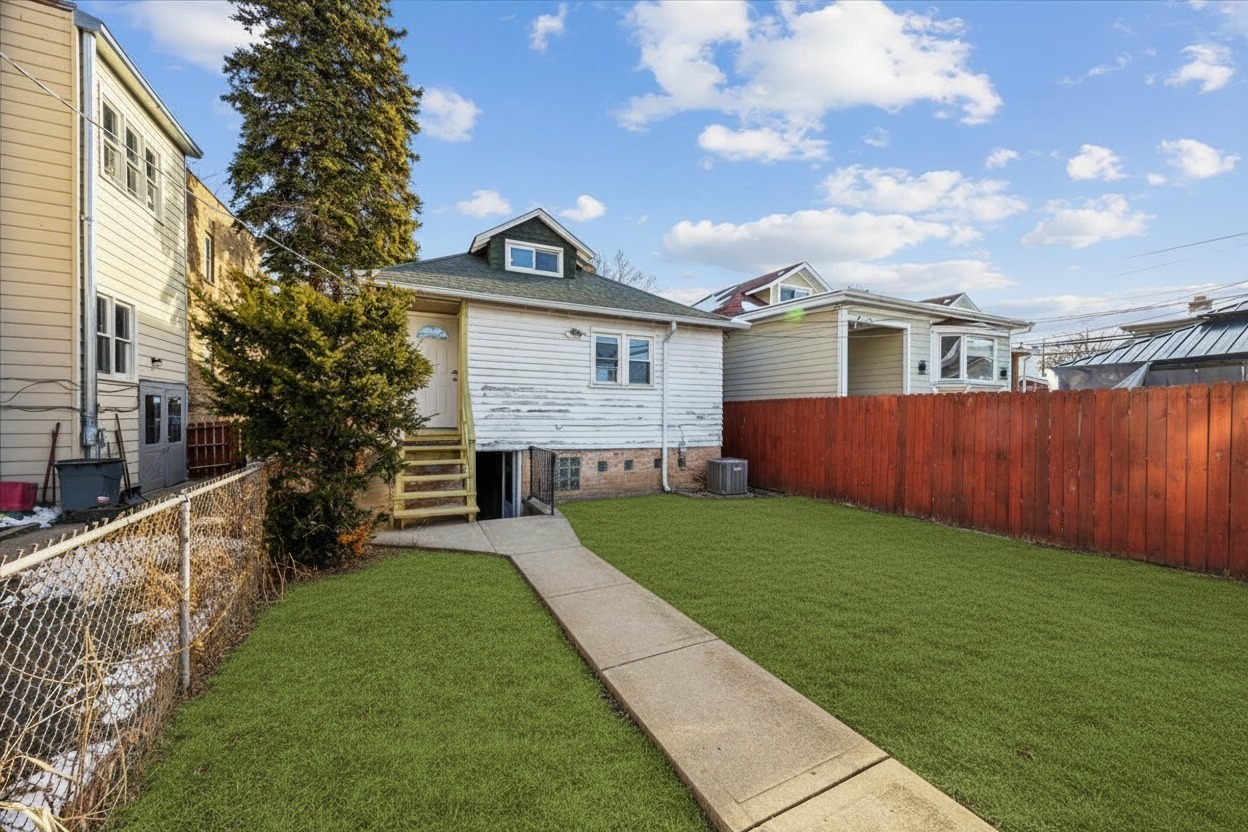 2820 North Sayre Avenue Chicago, IL 60707 - Photo 18 of 23