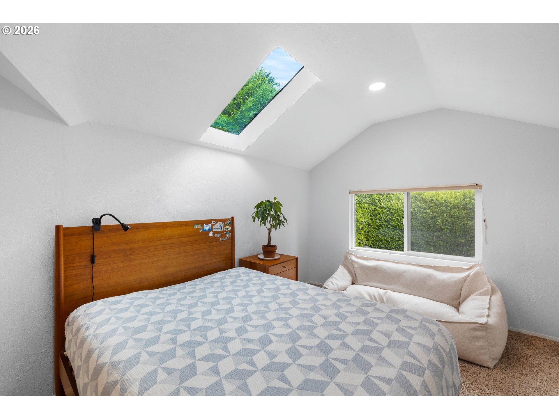 1217 Southwest Spring Garden Street Portland, OR 97219 - Photo 23 of 46 Gallery Image 23
