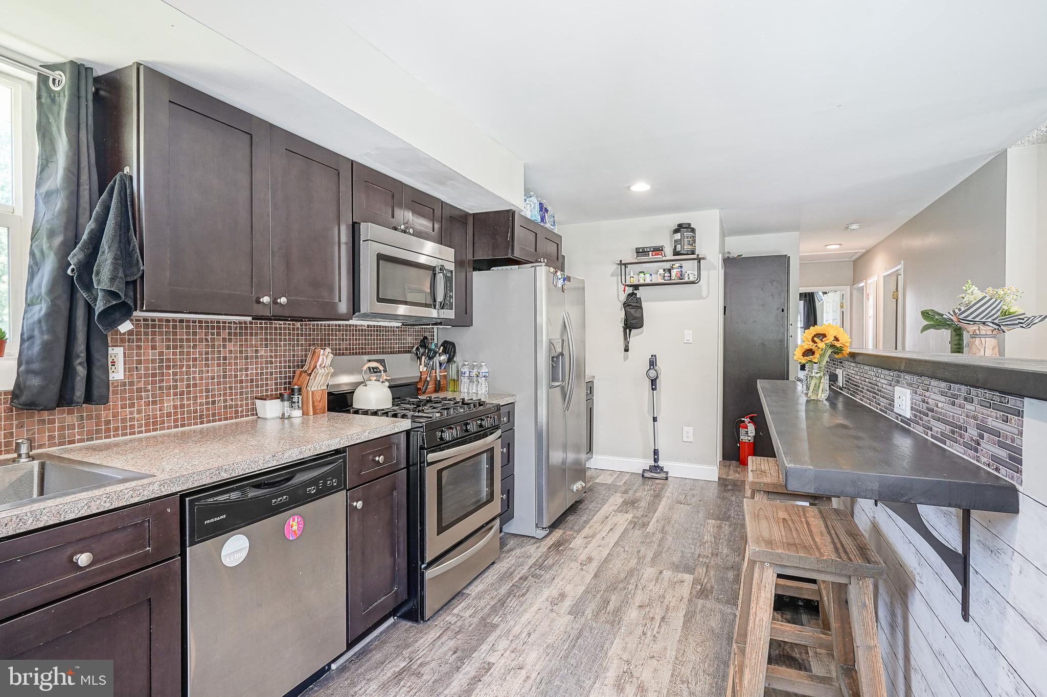 377 North Tuckahoe Road Williamstown, NJ 08094 - Photo 9 of 40