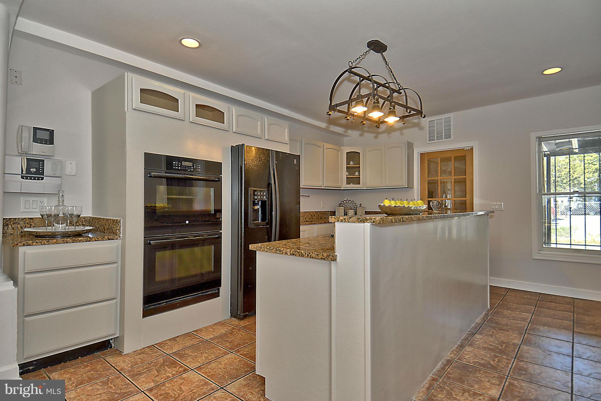 1020 6th Street Northeast Washington, DC 20002 - Photo 10 of 30 Kitchen
